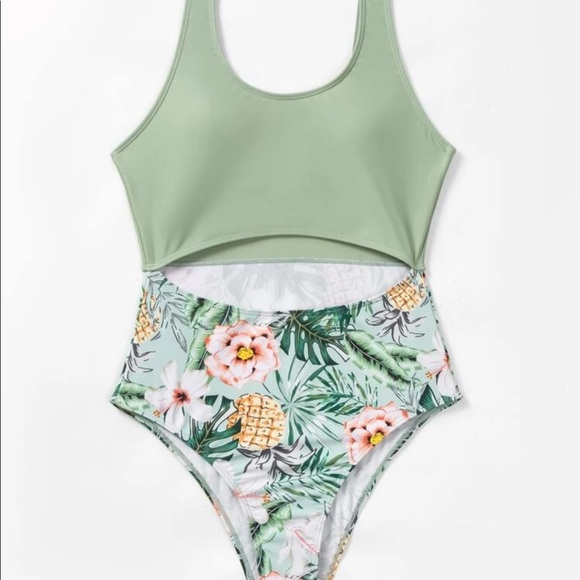 Shein Floral One Piece - Size Large - Picture 3 of 7